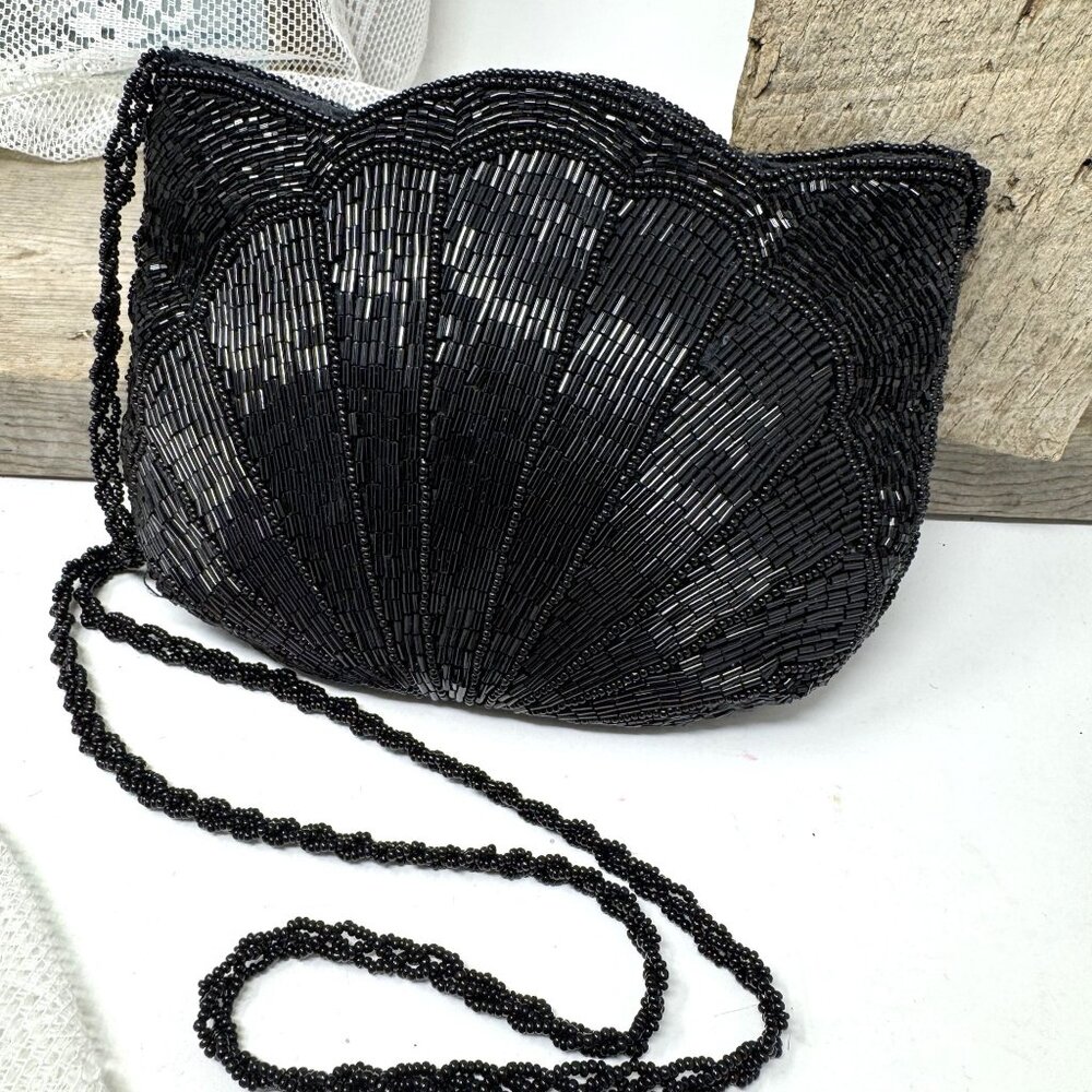 Vintage Black Glass Beaded Clamshell Shoulder Bag With Long Strap Elegant